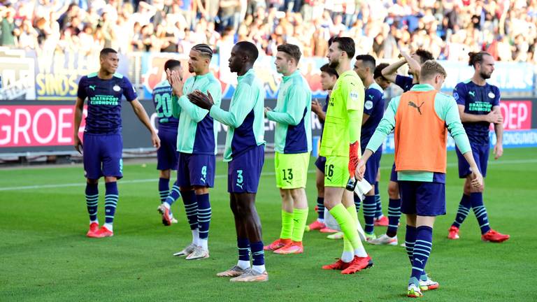 Teleurstelling bij de PSV-spelers (Foto: ANP)