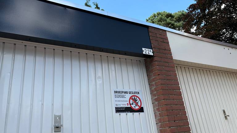 De gesloten garagebox in Rijen (foto: Jeroen Stuve/Persbureau Heitink).