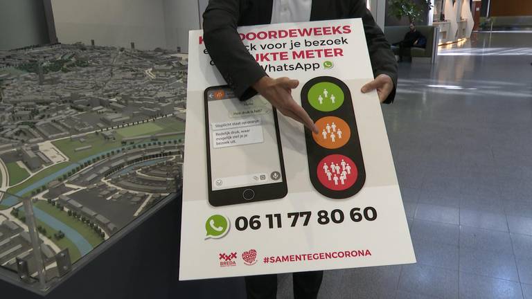 De Drukte Meter meldt per WhatsApp of je veilig kunt winkelen in de binnenstad van Breda. (foto: Raoul Cartens)