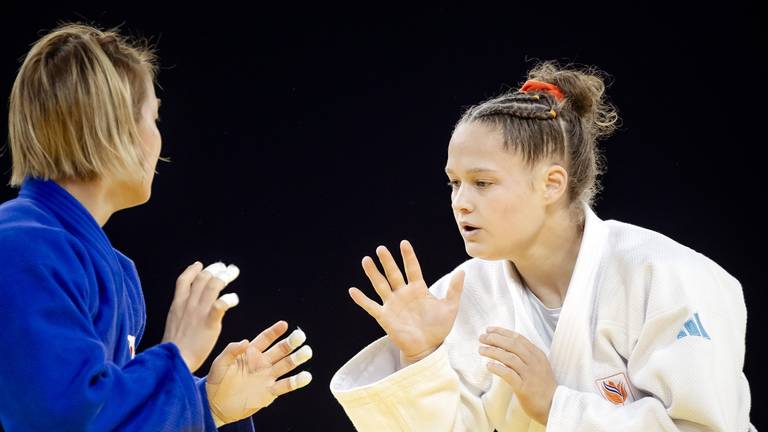 Judoka Joanne van Lieshout verloor van Ji-su Kim (foto: ANP 2024/Iris van den Broek).