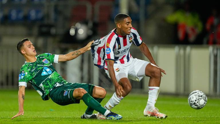 PEC Zwolle had de handen vol aan Willem II (foto: Orange Pictures).