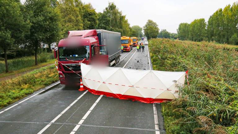 Onder meer op de N279 gebeurde vorig jaar een aantal dodelijke ongelukken (foto: Harrie Grijseels/SQ Vision). 