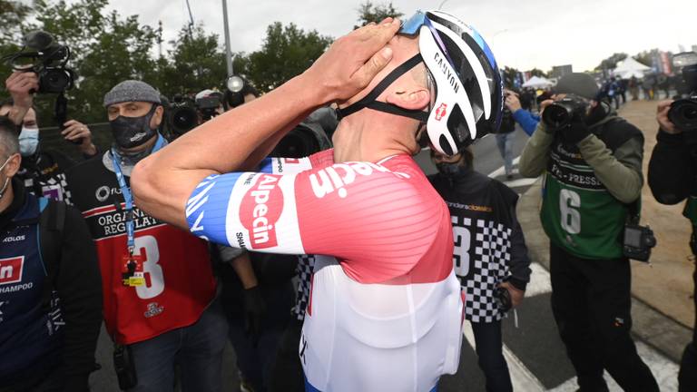 Mathieu van der Poel na zijn overwinning (foto: ANP).