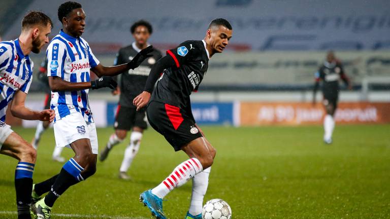 PSV verspeelt dure punten (foto: OrangePictures). 