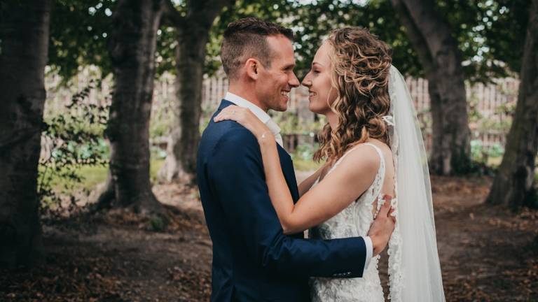 Lars en Lizzy leken het droomkoppel. (Foto: RTL)