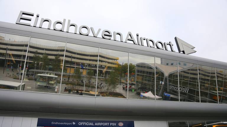 De luchthaven in Eindhoven (foto: Karin kamp).