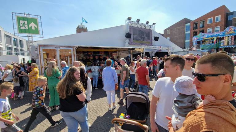 Het Pleinfestival in Kaatsheuvel, deze zondag. (Foto: Noël van Hooft)