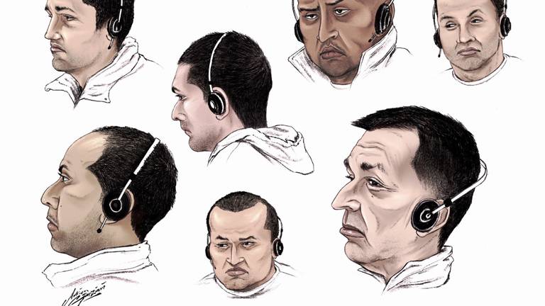 Zeven van de tien verdachten van het Colombiaans cokelab Steenbergen (tekening: Adrien Stanziani) 