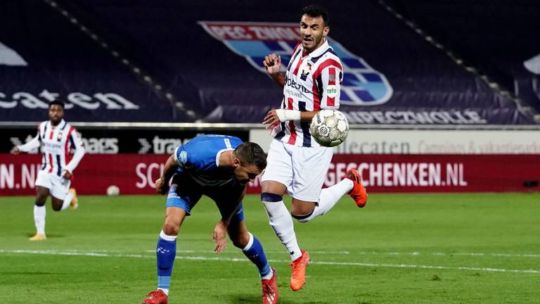 Vangelis Pavlidis was dichtbij, maar de Griek wist ook niet te scoren in Zwolle (foto: OrangePictures).