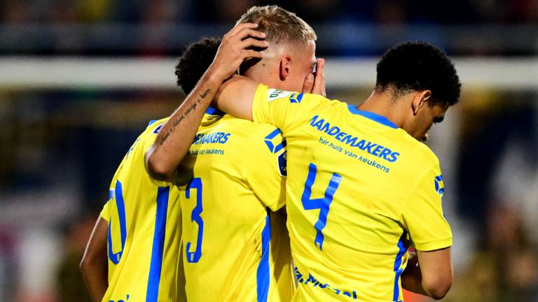 'Praten over harde botsing van RKC-keeper helpt', zegt sportpsycholoog