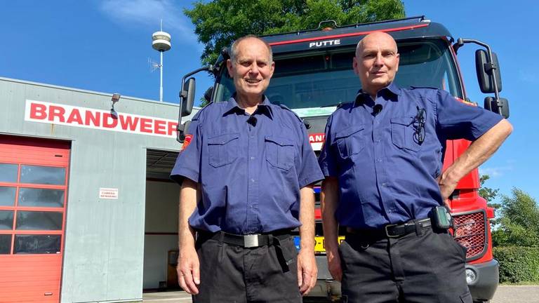 Brandweerbroers Willy en Paul samen na bijna 100 jaar uitgeblust