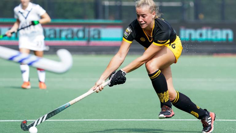 Hockeyster Joosje Burg uit Veghel debuteert in Oranjeselectie