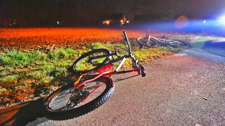 Een ongeval in Knegsel (Foto: Rico Vogels / Persbureau Heitink)