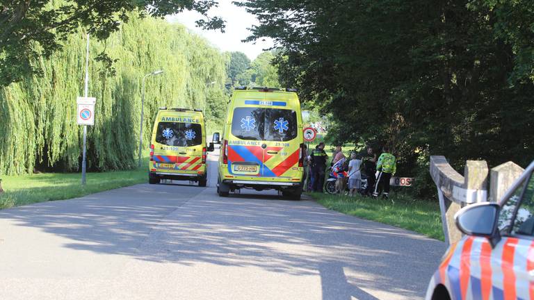 Drie jongeren werden onwel (Foto: Bart Meesters/ SQ Vision).