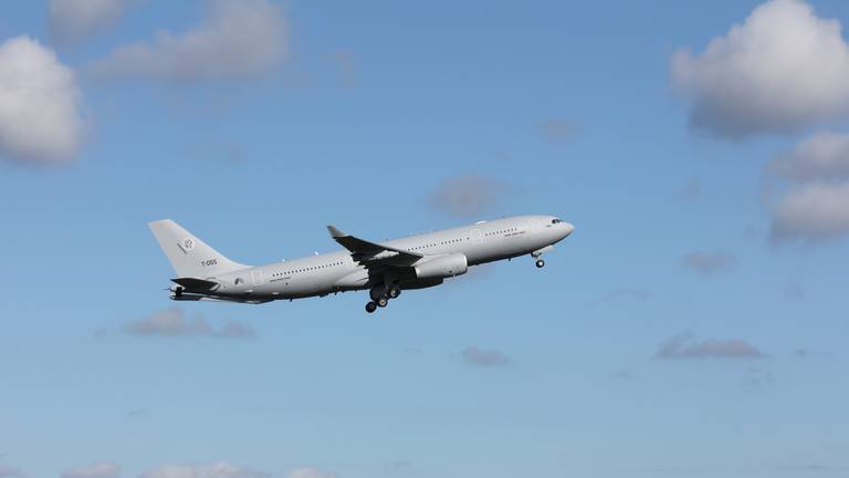 De Airbus A330-MRTT kan worden ingezet als tank- en transportvliegtuig.