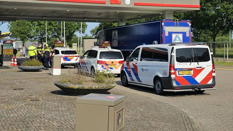 Drie ontvoerders opgepakt bij tankstation, slachtoffer ontsnapte in Boxmeer