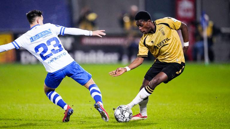 Derrick Köhn mist 'één of twee procent' bij Willem II (foto: Orange Pictures).