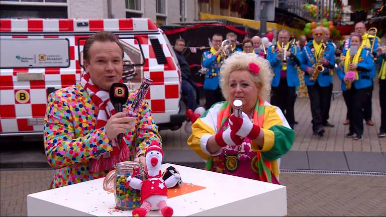 Jordy en Christel, hier bij de seizoensopening van carnaval 2018, hebben dit jaar een aangepast Fijnfisjenie Café.