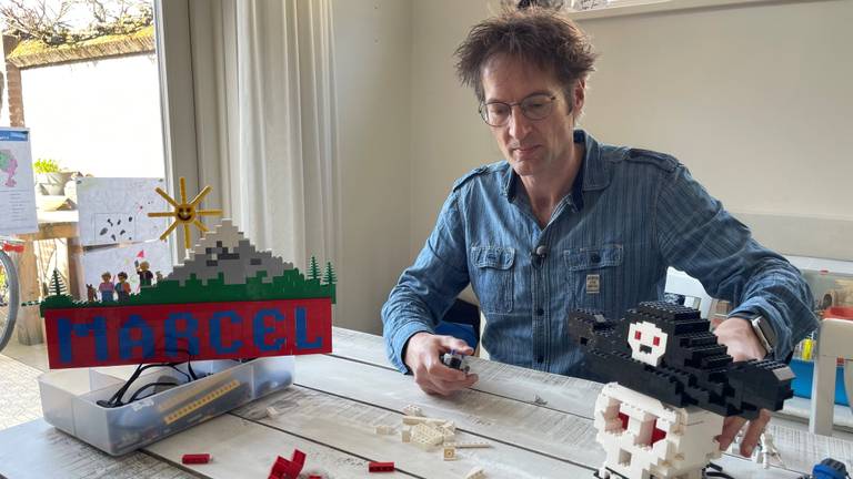Marcel staat in de finale van LEGO Masters (foto: Omroep Brabant). 