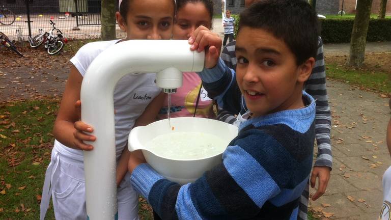 Een van de watertappunten. 