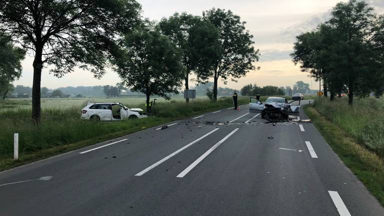 Het ongeluk gebeurde op de N322 tussen Giessen en Uitwijk (foto: X/Weginspecteur Sven).