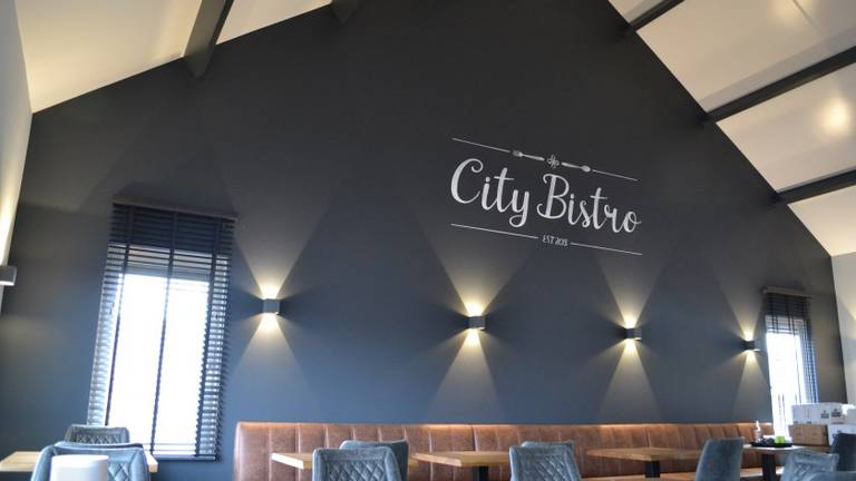 City Bistro in Veen wordt vereniging om verplichte QR-controle te ontlopen