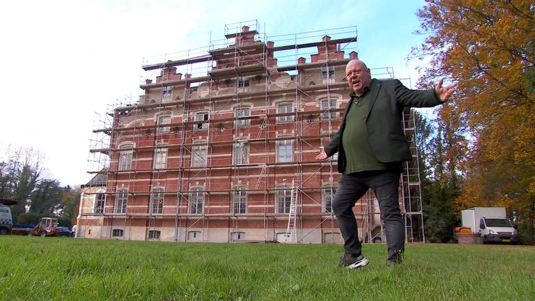 Peter Gillis over zijn nieuwe kasteel: 'Ik bid nog iedere dag'