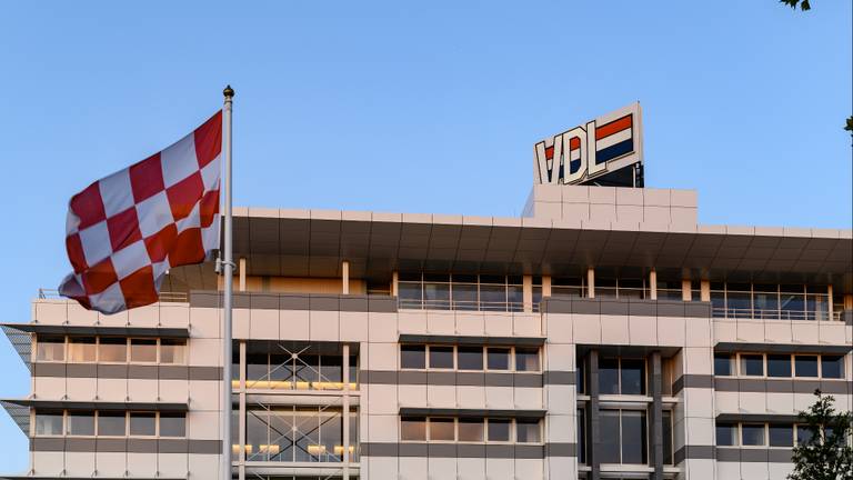 Het hoofdkantoor van VDL in Eindhoven (foto: ANP).