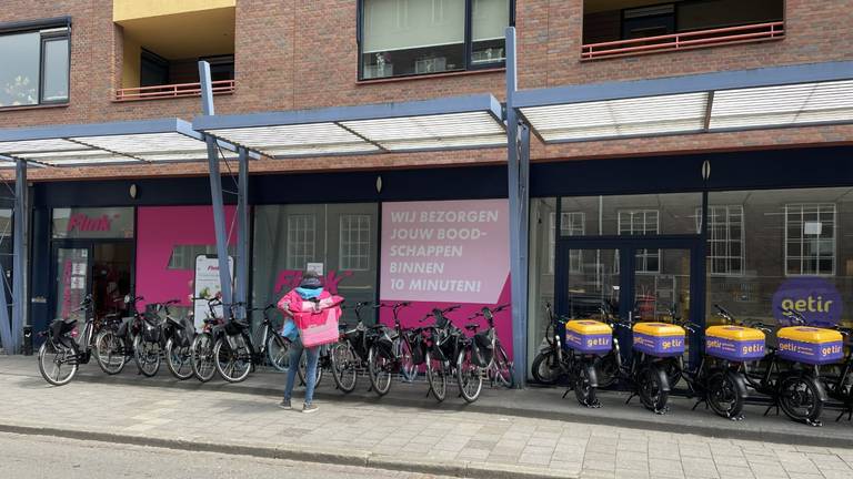 Flitsbezorgers in Breda (Foto: Imke van de Laar).