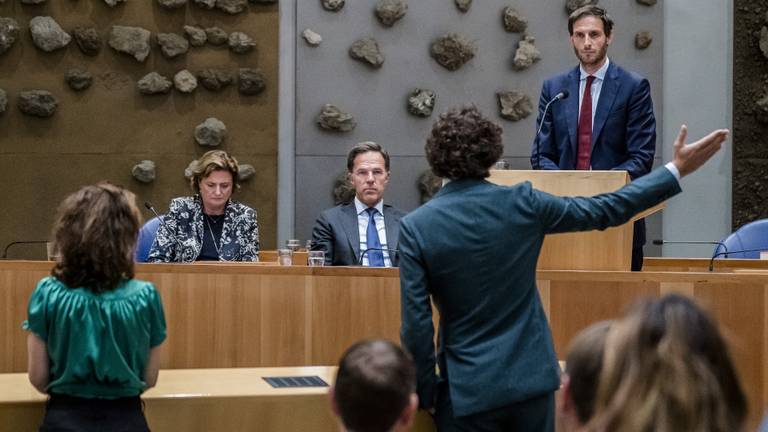 Wopke Hoekstra tijdens het spoeddebat over de stikstofcrisis (foto: Bart Maat/ANP).