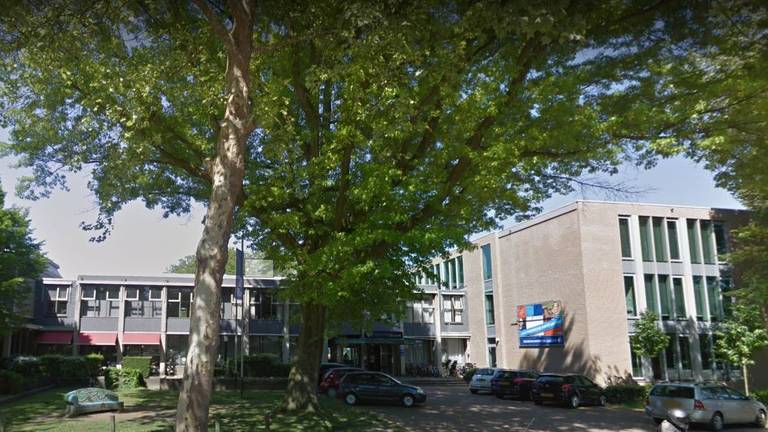 Het Theresialyceum in Tilburg (foto: Google Streetview).