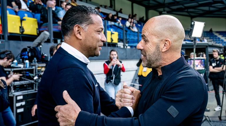 Henk Fraser en Peter Bosz (foto: Marcel van Dorst).