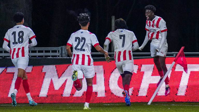 Jong PSV klopte Willem II in extremis (foto: Orange Pictures).