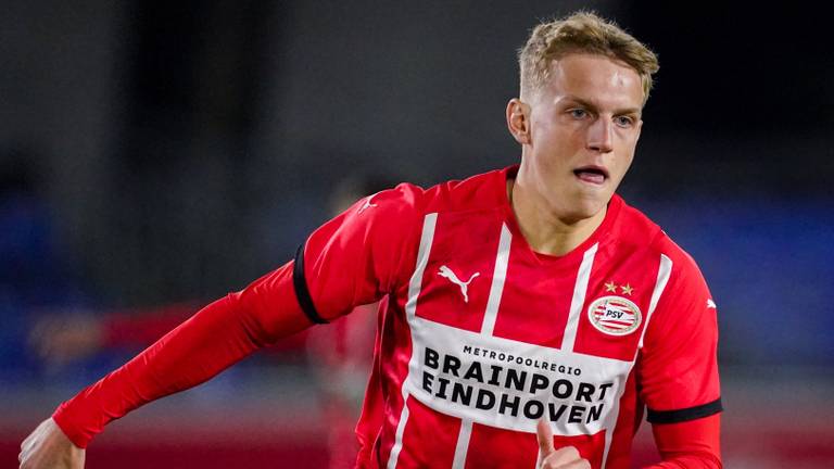 Simon Colyn zorgde voor de eerste goal van Jong PSV (Archieffoto: Joris Verwijst/Orange Pictures).