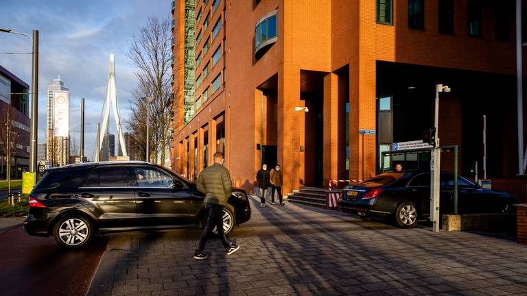 De acht verschijnen voor het eerst voor de rechter (Foto: ANP).