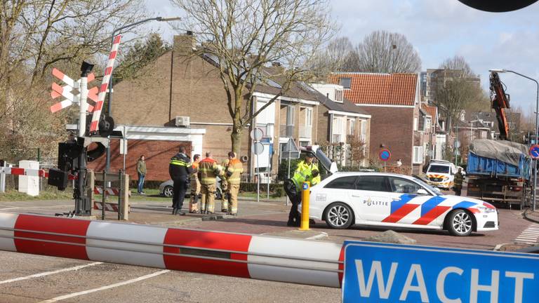 Hele dag geen treinen van en naar Den Bosch door kapotte bovenleiding 