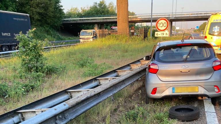 A58 van Tilburg richting Breda vrijgegeven na ongeluk bij Ulvenhout 