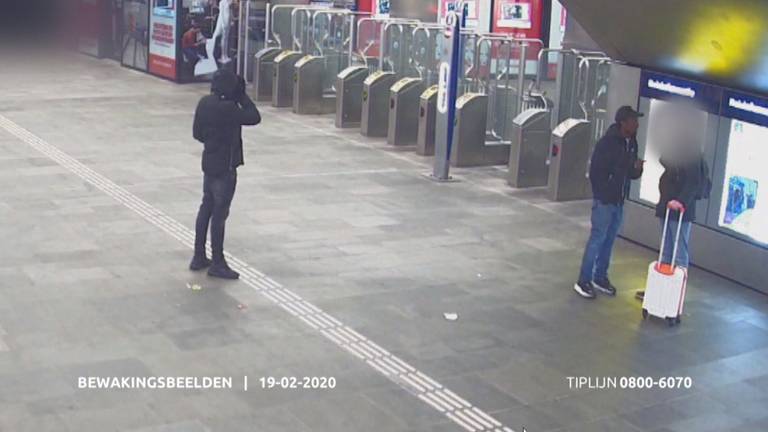 QR-codeoplichters in Tilburg (foto: politie).