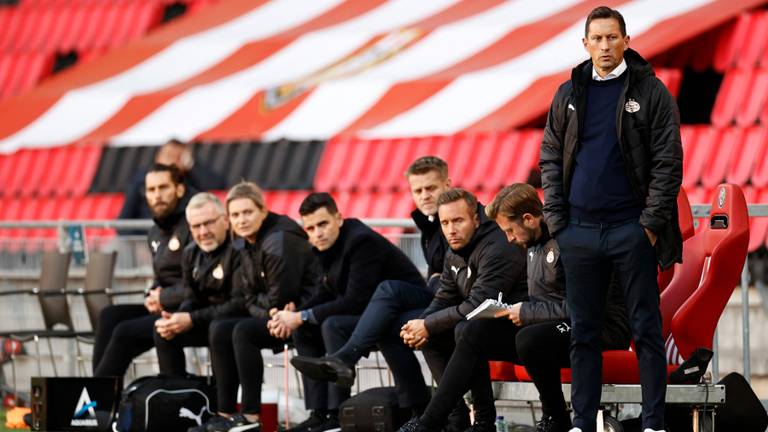 PSV-trainer Roger Schmidt (foto: ANP). 