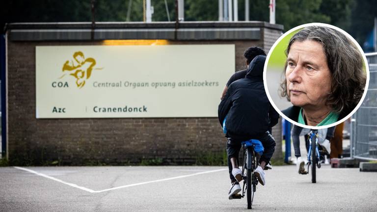 Asielminister Faber en het azc in Budel (archieffoto: ANP).