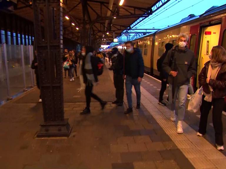 Langere treinen richting België door extreme drukte van Nederlandse dagjesmensen