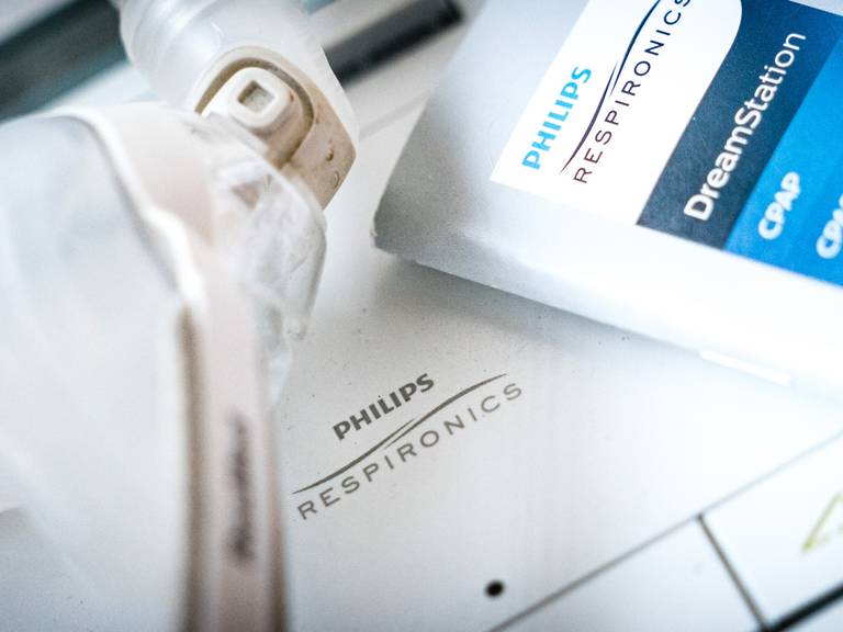 Een Philips beademingsapparaat (foto: ANP 2022/Rob Engelaar).
