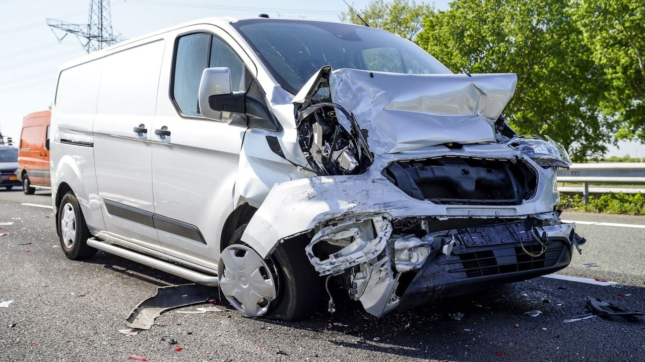 Drie ongevallen in korte tijd op de A59 (foto: Marcel van Dorst/SQ Vision Mediaprodukties)