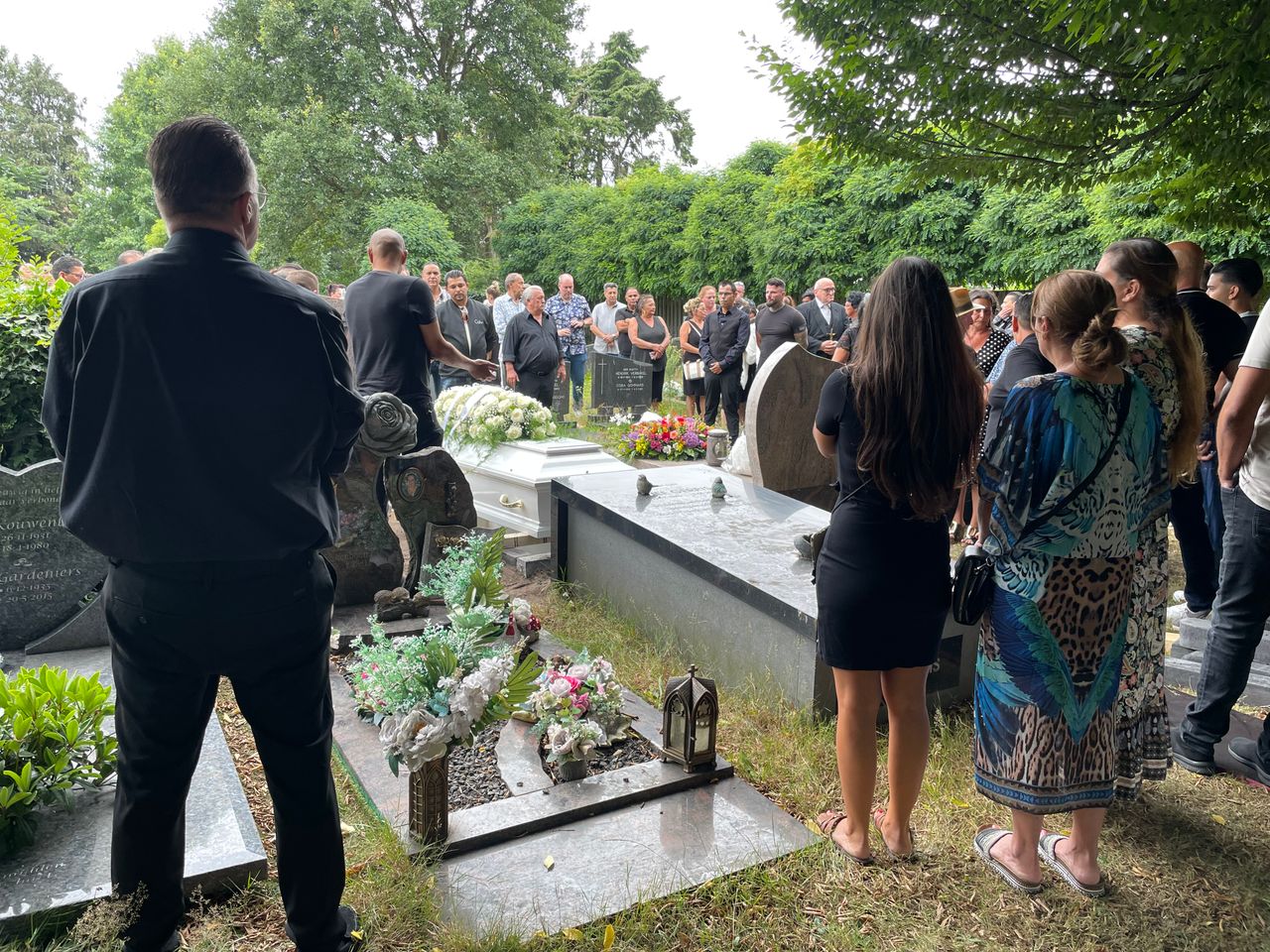 Joeweela is vrijdag begraven (foto: Raymond Merkx)
