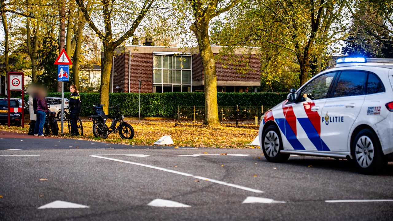 Fatbiker gewond bij ongeluk in Oss (foto: Lucas Lammers / Persbureau Heitink).