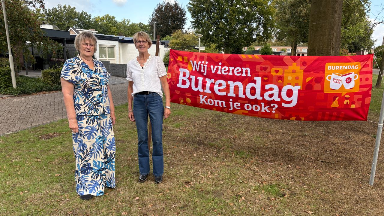 Tijdens de burendag komt iedereen van de twee straten in Middelbeers bij elkaar (foto: Rogier van Son).