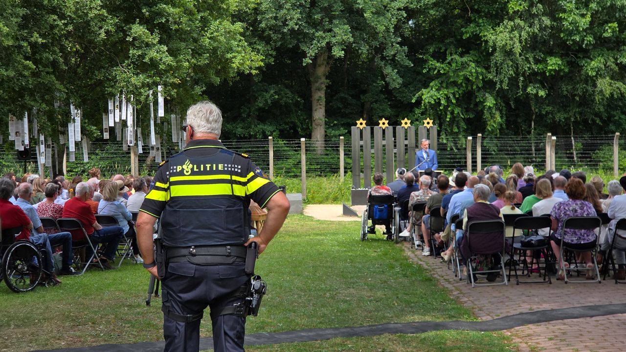 Herdenking kindertransporten Kamp Vught (foto: Noël van Hooft).