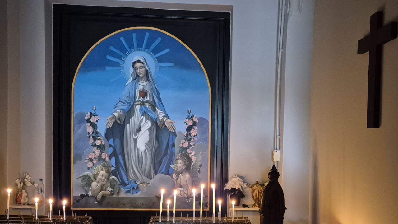 Een muurschildering van Maria siert de kapel van de voormalige Heilig Hartkerk in Oosterhout (foto: Niek de Bruijn)