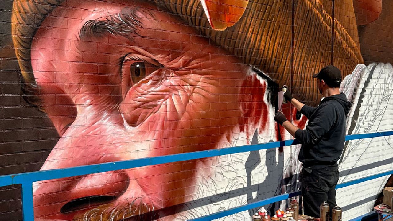 De muurschildering stond er in drie weken op (foto: Studio Giftig).