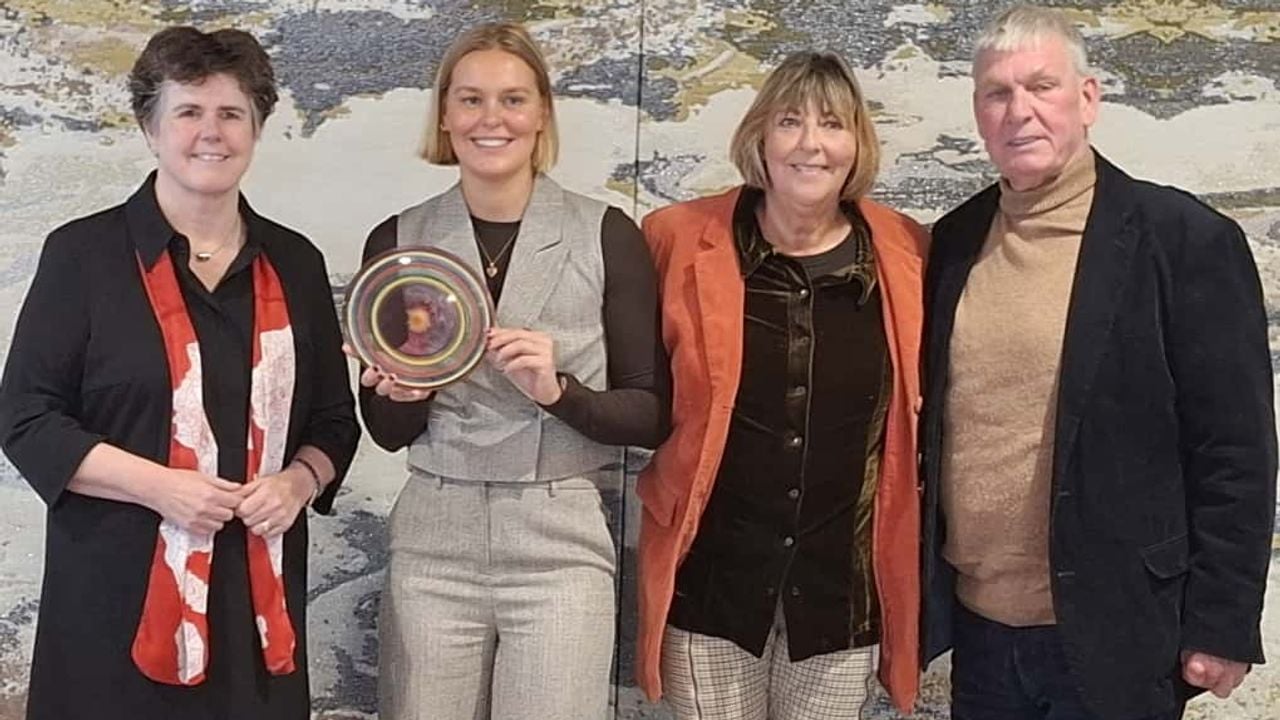 Ina Adema, Sharon van Rouwendaal en haar ouders (foto: Leon Voskamp).